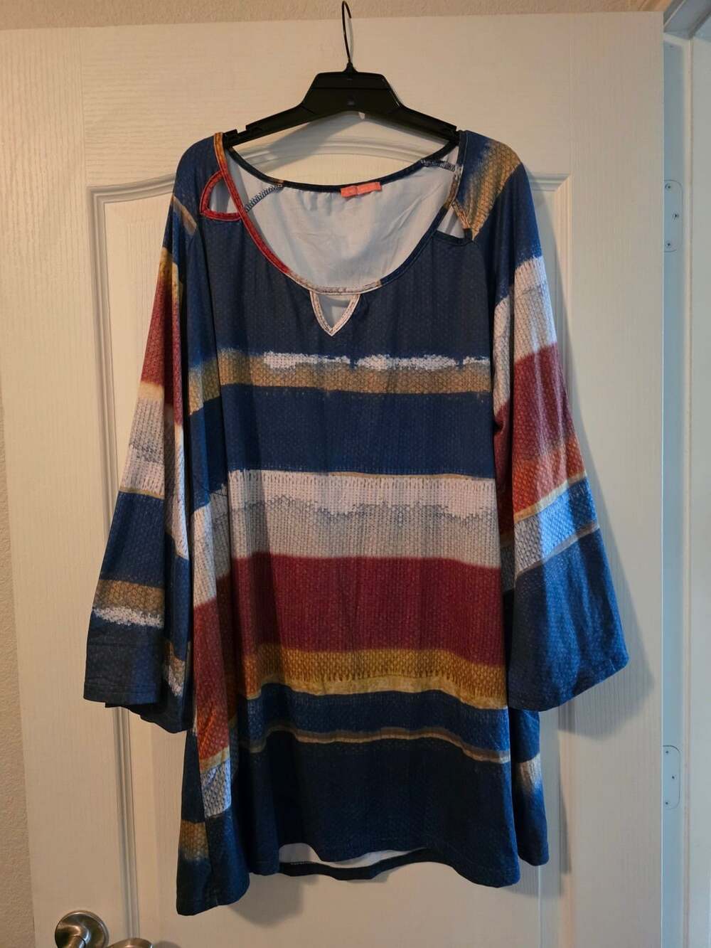 Simply Aster Striped Tunic Size 4X Blue Multicolor Cutout Neck